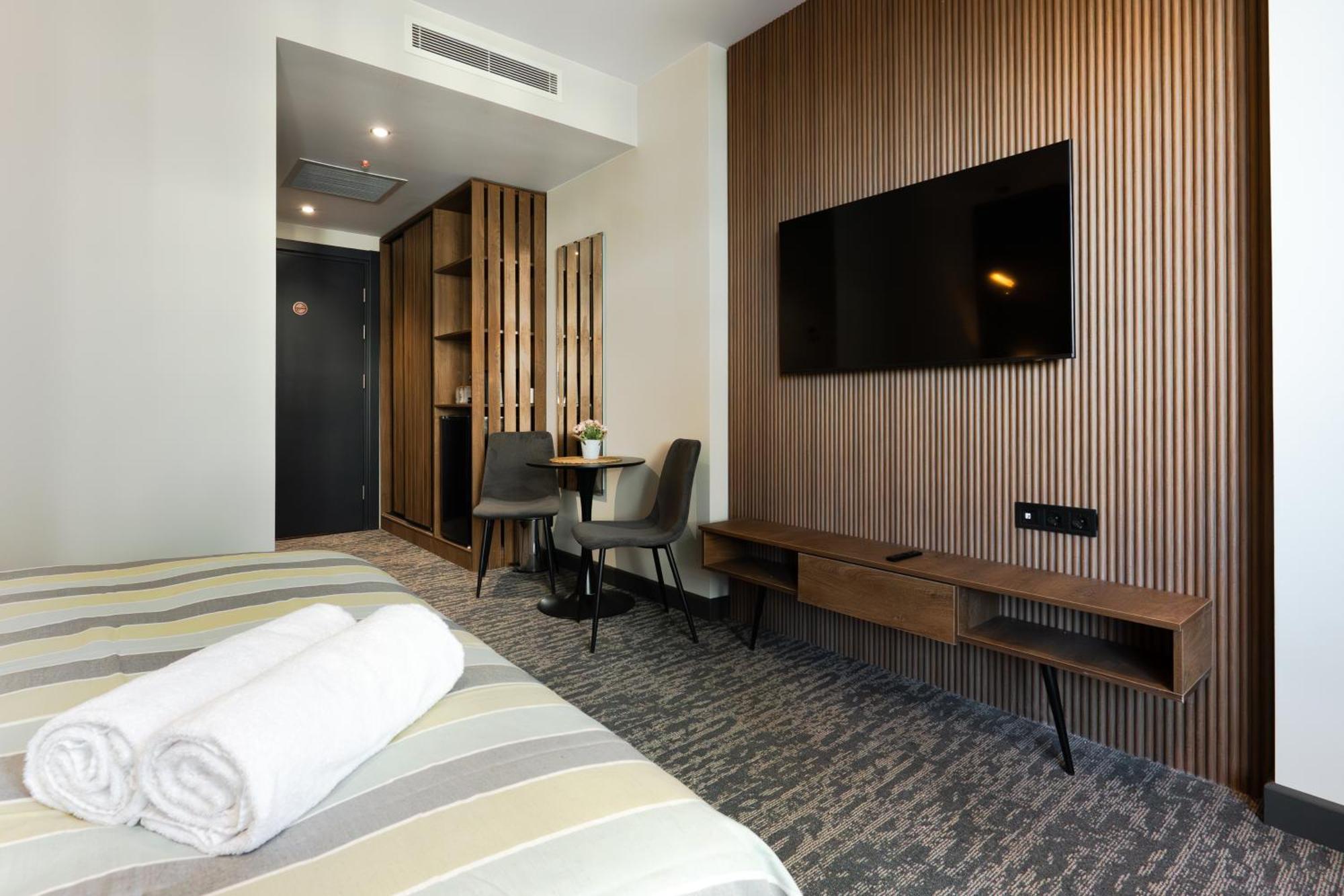 Nova Luxe Hotel & Residences Батуми Экстерьер фото